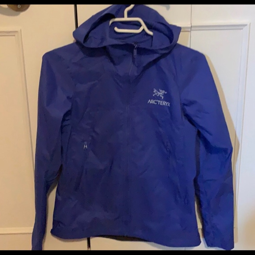 Arc’teryx TENQUILLE softshell jacket size XS new rare